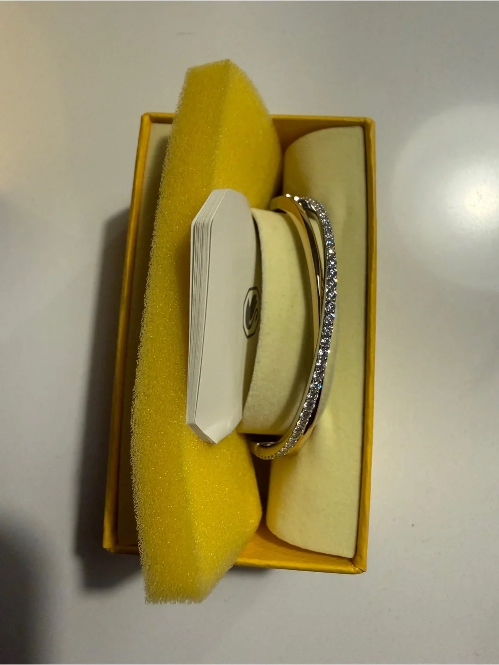 Swarovski beautiful hyperbola